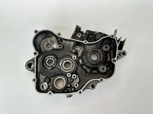 OEM 90 91 92 HONDA CR 125 CR125 CR125R RIGHT SIDE ENGINE MOTOR CASE CRANKCASE