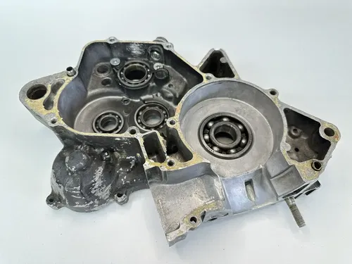 OEM 90 91 92 HONDA CR 125 CR125 CR125R RIGHT SIDE ENGINE MOTOR CASE CRANKCASE