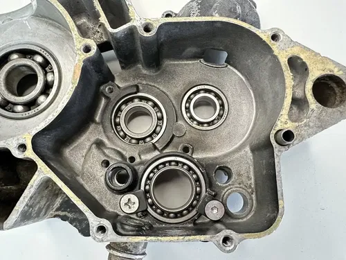 OEM 90 91 92 HONDA CR 125 CR125 CR125R RIGHT SIDE ENGINE MOTOR CASE CRANKCASE