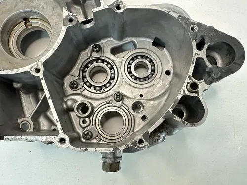 OEM 92-95 SUZUKI RM 125 RM125 LEFT & RIGHT ENGINE MOTOR CRANKCASE CASE SET PAIR