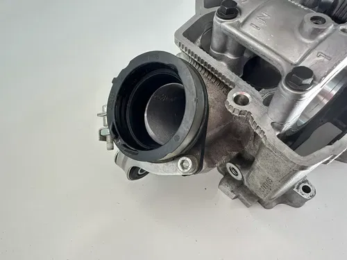 USED OEM 18-19 YAMAHA YZ450F / 19-20 YZ450FX WR450F CYLINDER HEAD W VALVES ASSY