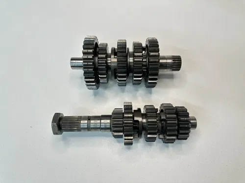 USED OEM 2004 04 HONDA CRF250R TRANS TRANSMISSION SHAFTS & GEARS ASSY