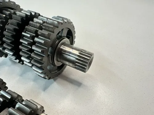 USED OEM 2004 04 HONDA CRF250R TRANS TRANSMISSION SHAFTS & GEARS ASSY