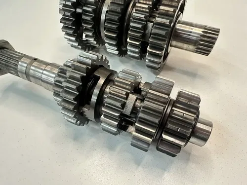 USED OEM 2004 04 HONDA CRF250R TRANS TRANSMISSION SHAFTS & GEARS ASSY