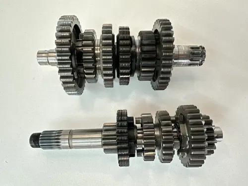 USED OEM 96-04 OEM HONDA XR250R XR 250 MOTOR TRANS TRANSMISSION SHAFTS & GEARS
