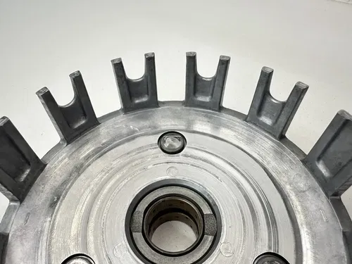 OEM 90 91 92 SUZUKI DR350 DR 350 OUTER PRIMARY MAIN CLUTCH BASKET 21200-14D11
