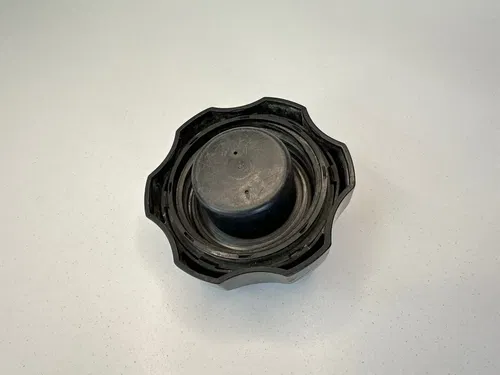 USED OEM HONDA RECON RANCHER FOREMAN RINCON GAS TANK FUEL CAP 17620-HF7-000