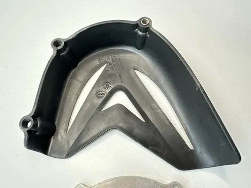 OEM 00-07 CAN-AM BOMBARDIER DS 650 FRONT SPROCKET CHAIN GUARD COVER W CASE SAVER