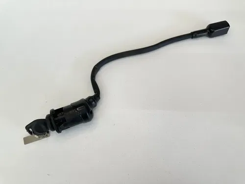 USED OEM 2007 07 POLARIS 200 SAWTOOTH IGNITION SWITCH & KEY ASSY 0453991