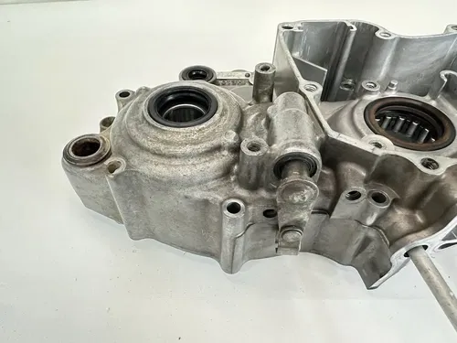 OEM 2008 08 HONDA CRF250R CRF 250R LEFT SIDE ENGINE MOTOR CASE CRANKCASE