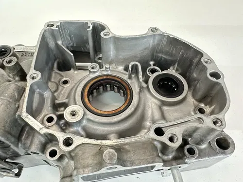 OEM 2008 08 HONDA CRF250R CRF 250R LEFT SIDE ENGINE MOTOR CASE CRANKCASE