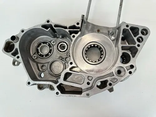 OEM 2008 08 HONDA CRF250R CRF 250R LEFT SIDE ENGINE MOTOR CASE CRANKCASE