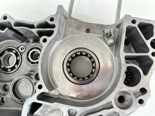 OEM 2008 08 HONDA CRF250R CRF 250R LEFT SIDE ENGINE MOTOR CASE CRANKCASE
