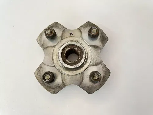 OEM 06-07 POLARIS 200 SAWTOOTH / 05-23 PHOENIX RIGHT RH REAR WHEEL RIM AXLE HUB