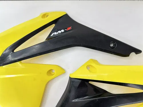 OEM 08-17 SUZUKI RMZ450 RMZ 450 STOCK LEFT & RIGHT RADIATOR PLASTIC SHROUDS