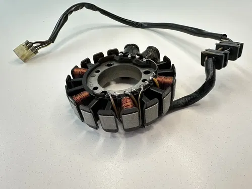 USED OEM 87-04 KAWASAKI 250 MOJAVE ENGINE MOTOR STATOR GENERATOR 21003-1155