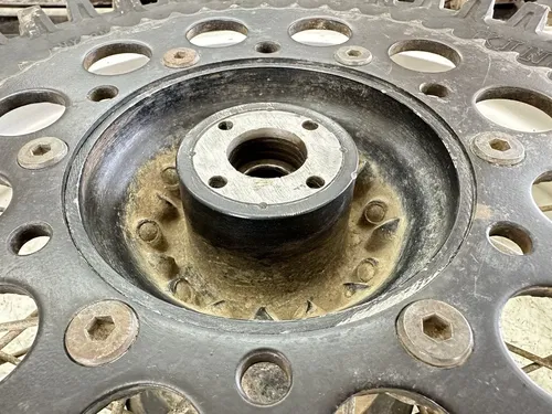USED OEM 1985 85 HONDA XR250R XR 250 BACK REAR WHEEL RIM & HUB ASSY 2.15 X 17