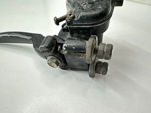 USED OEM 91-01 SUZUKI LT80 LT 80 QUADSPORT THUMB THROTTLE & FRONT BRAKE ASSY