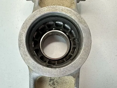 #2 OEM 03-08 YAMAHA 660 GRIZZLY LEFT RIGHT REAR STEERING KNUCKLE (BAD BEARINGS)