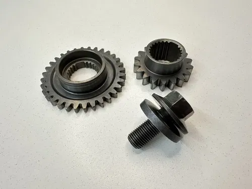 #2  07 08 09 HONDA CRF250R CRANKSHAFT PRIMARY CLUTCH DRIVE BALANCE GEARS & BOLT