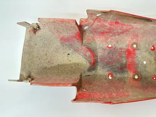 USED OEM 96-04 HONDA XR250R XR400R XR 250 400 RED REAR FENDER 80101-KCY-A10ZA