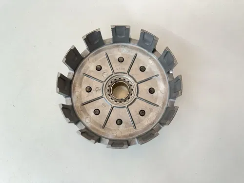 USED OEM 10-18 KAWASAKI KX450F KXF 450 OUTER PRIMARY CLUTCH BASKET 13095-0122
