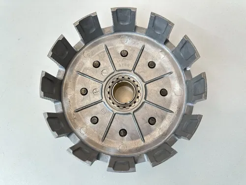 USED OEM 10-18 KAWASAKI KX450F KXF 450 OUTER PRIMARY CLUTCH BASKET 13095-0122