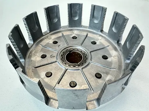 USED OEM 10-18 KAWASAKI KX450F KXF 450 OUTER PRIMARY CLUTCH BASKET 13095-0122
