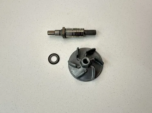 #2 OEM 98-13 YAMAHA YZ WR 400F YZ450F WR426F WR450F  WATER PUMP SHAFT & IMPELLER