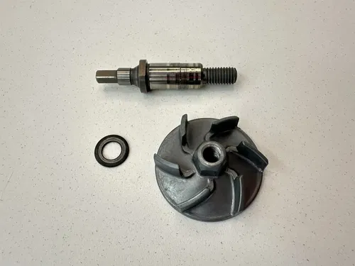 #2 OEM 98-13 YAMAHA YZ WR 400F YZ450F WR426F WR450F  WATER PUMP SHAFT & IMPELLER