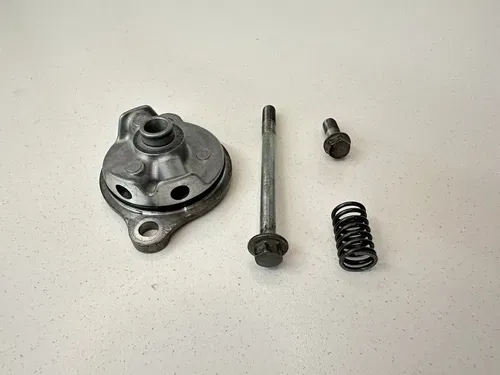 OEM 04-09 HONDA CRF250R / 04-17 CRF250X STOCK OIL FILTER COVER CAP & SPRING