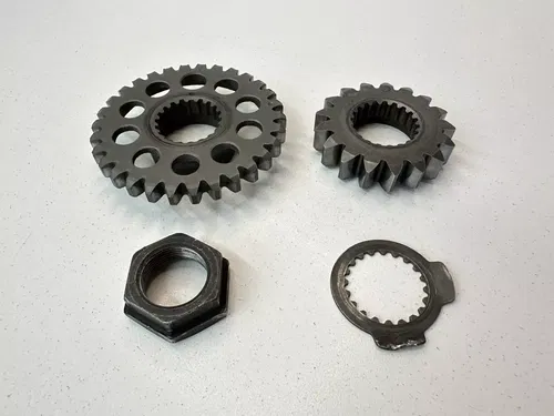 USED OEM 01-07 YAMAHA YZ250F WR250F CRANKSHAFT CLUTCH PRIMARY DRIVE GEARS & NUT
