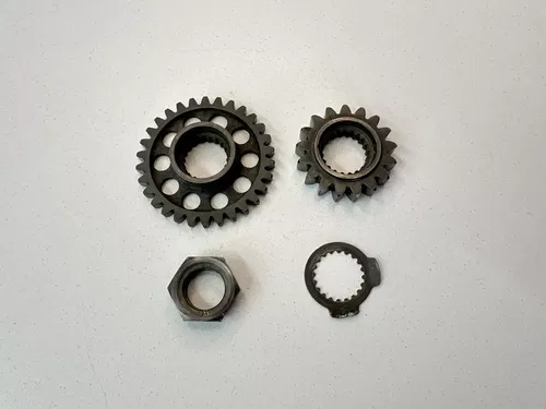 USED OEM 01-07 YAMAHA YZ250F WR250F CRANKSHAFT CLUTCH PRIMARY DRIVE GEARS & NUT