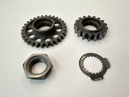 USED OEM 01-07 YAMAHA YZ250F WR250F CRANKSHAFT CLUTCH PRIMARY DRIVE GEARS & NUT
