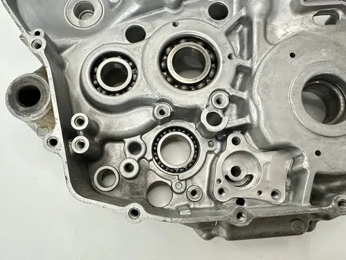 06 07 08 09 SUZUKI LT450R LT-R LTR 450 RIGHT SIDE MOTOR ENGINE CASE CRANKCASE