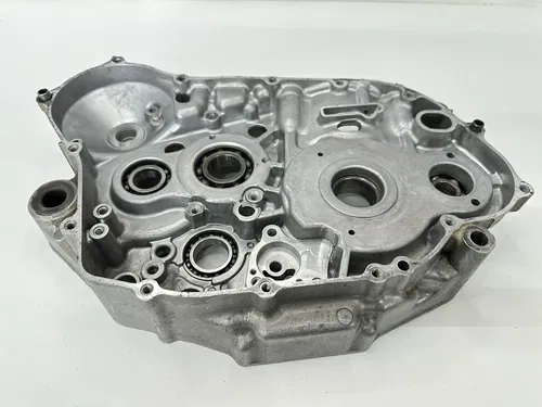06 07 08 09 SUZUKI LT450R LT-R LTR 450 RIGHT SIDE MOTOR ENGINE CASE CRANKCASE