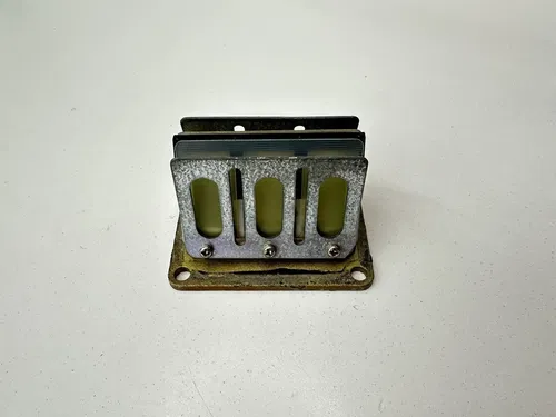 #2 OEM 88 89 90 91 92 YAMAHA YZ 125 YZ125 FUEL AIR INTAKE REEDS & CAGE ASSY