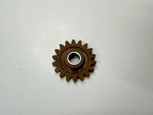 06 07 08 09 SUZUKI LT450R LT-R LTR 450 PLASTIC OIL PUMP IDLE GEAR 16321-45G00
