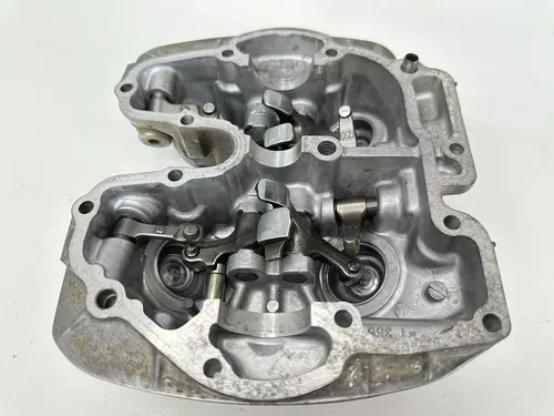 #2 OEM 96-04 HONDA XR250R XR 250 ENGINE MOTOR CYLINDER HEAD COVER W ROCKER ARMS