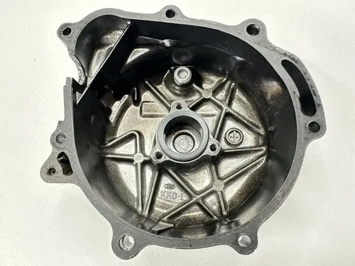 1985 85 HONDA XR250R XR 250 200 XR200R LEFT SIDE ENGINE STATOR FLYWHEEL COVER