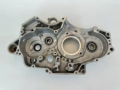 OEM 2003 03 POLARIS 500 PREDATOR LEFT & RIGHT ENGINE CRANKCASE CASES SET PAIR