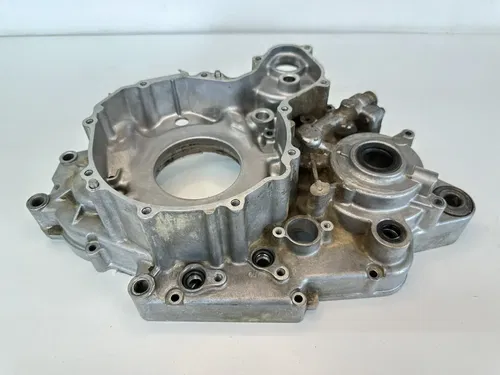 OEM 2003 03 POLARIS 500 PREDATOR LEFT & RIGHT ENGINE CRANKCASE CASES SET PAIR