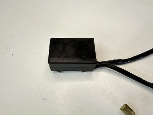 USED OEM 89-22 SUZUKI RM 80 85 RM80 RM85 CDI IGNITOR BOX 32900-02B31