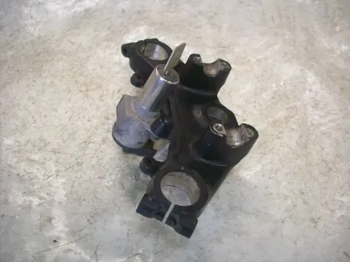 USED 81 82 HONDA CB 750 C CUSTOM TOP BRIDGE BAR CLAMP W IGNITION SWITCH & KEY