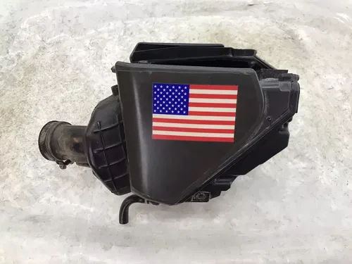 USED 01 02 YAMAHA YZ250F WR250F / 00-02 WR YZ426F AIR FILTER CLEANER BOX W BOOT