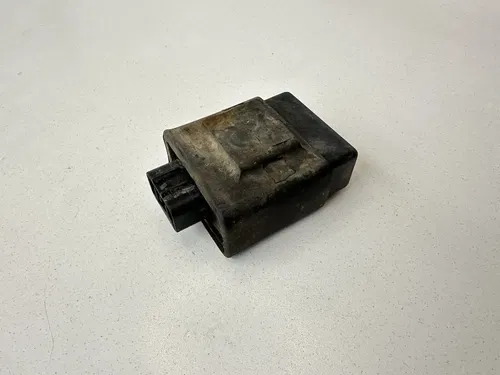 OEM 96 1996 YAMAHA YZ250 YZ 250 ENGINE MOTOR CDI IGNITOR BOX 4SR-85540-00-00
