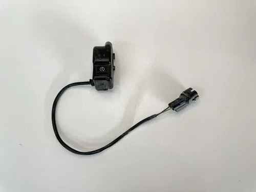 USED OEM 04-17 HONDA CRF250X / 05-07 CRF450X HANDLEBAR START BUTTON SWITCH