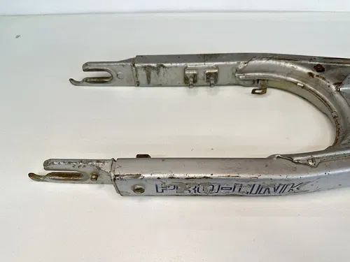 USED OEM 87 1987 HONDA XR200 XR 200 XR200R REAR SWINGARM SWING ARM