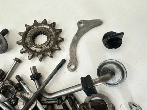 03 2003 HONDA CRF450R CRF 450 R BOTTOM END ENGINE MOTOR NUTS & BOLTS HARDWARE