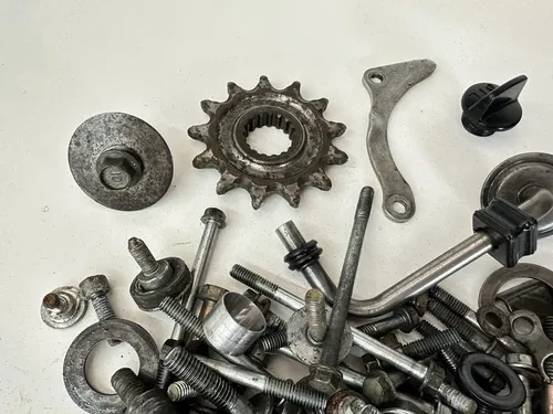 03 2003 HONDA CRF450R CRF 450 R BOTTOM END ENGINE MOTOR NUTS & BOLTS HARDWARE